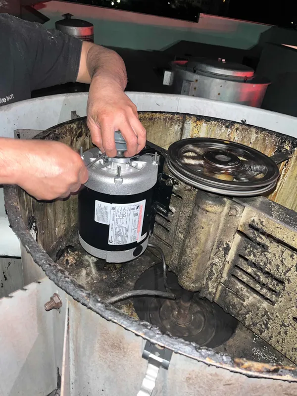 Kitchen Exhaust Fan Repairs